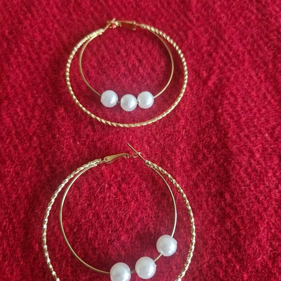 Lightweight gold hoop earrings with pearl balls. - Picture 2 of 2